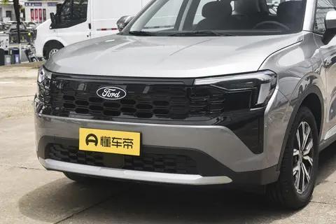 福特领睿2025款铂领型实测：不吹不黑，家用刚需全适配